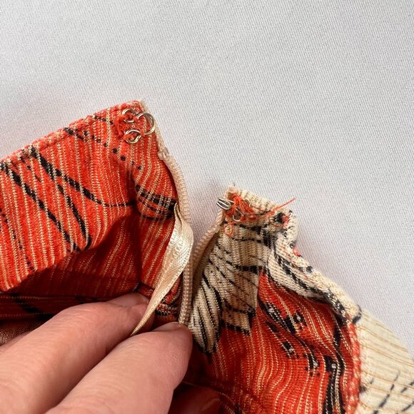 Farm Rio Anthropology Floral Maxi Skirt Size L - Picture 5 of 5